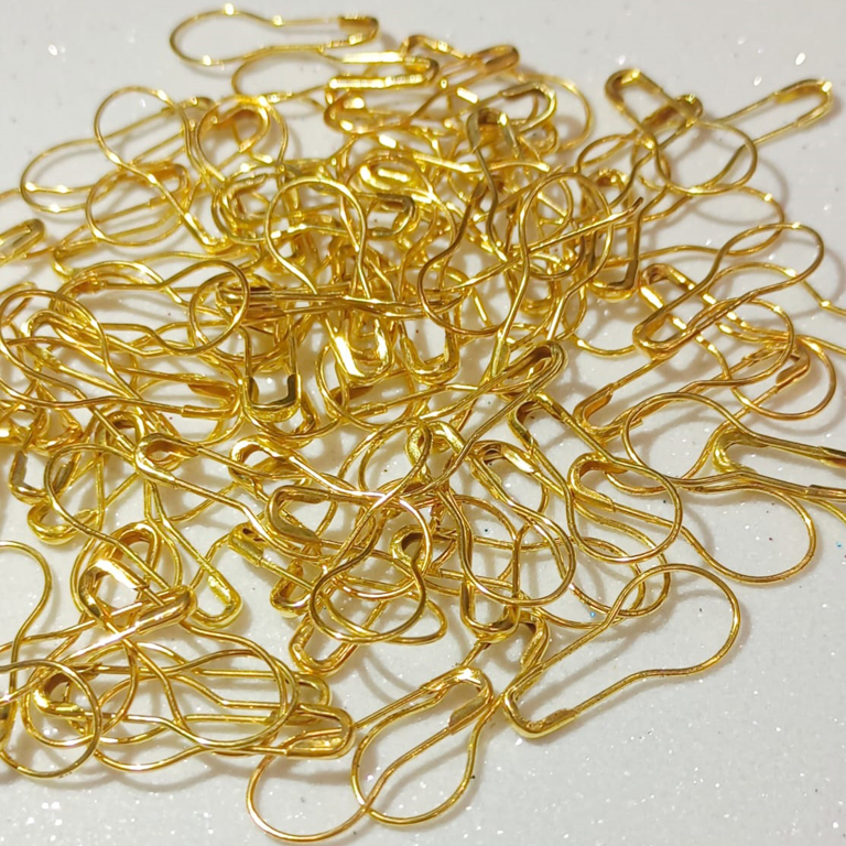 Hook Hijab Pins Golden (10 Piece Set) – Pearls – Online Shopping